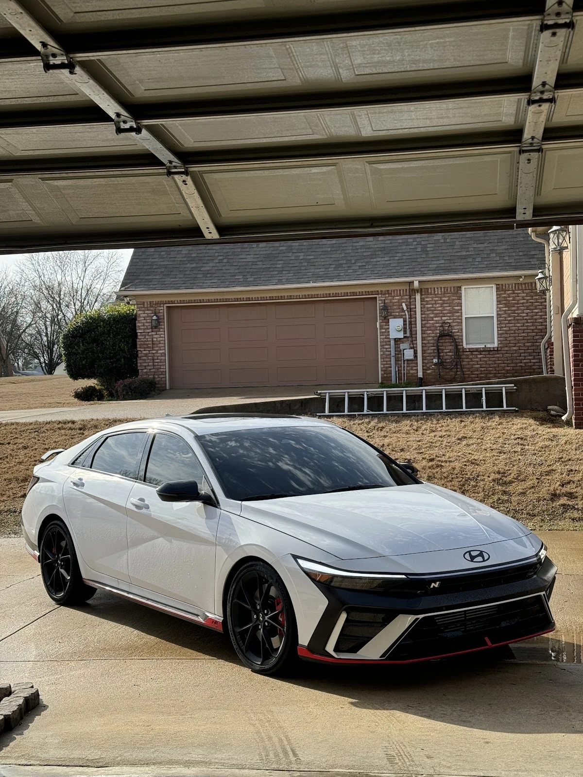 Top Notch Tinting shop exterior